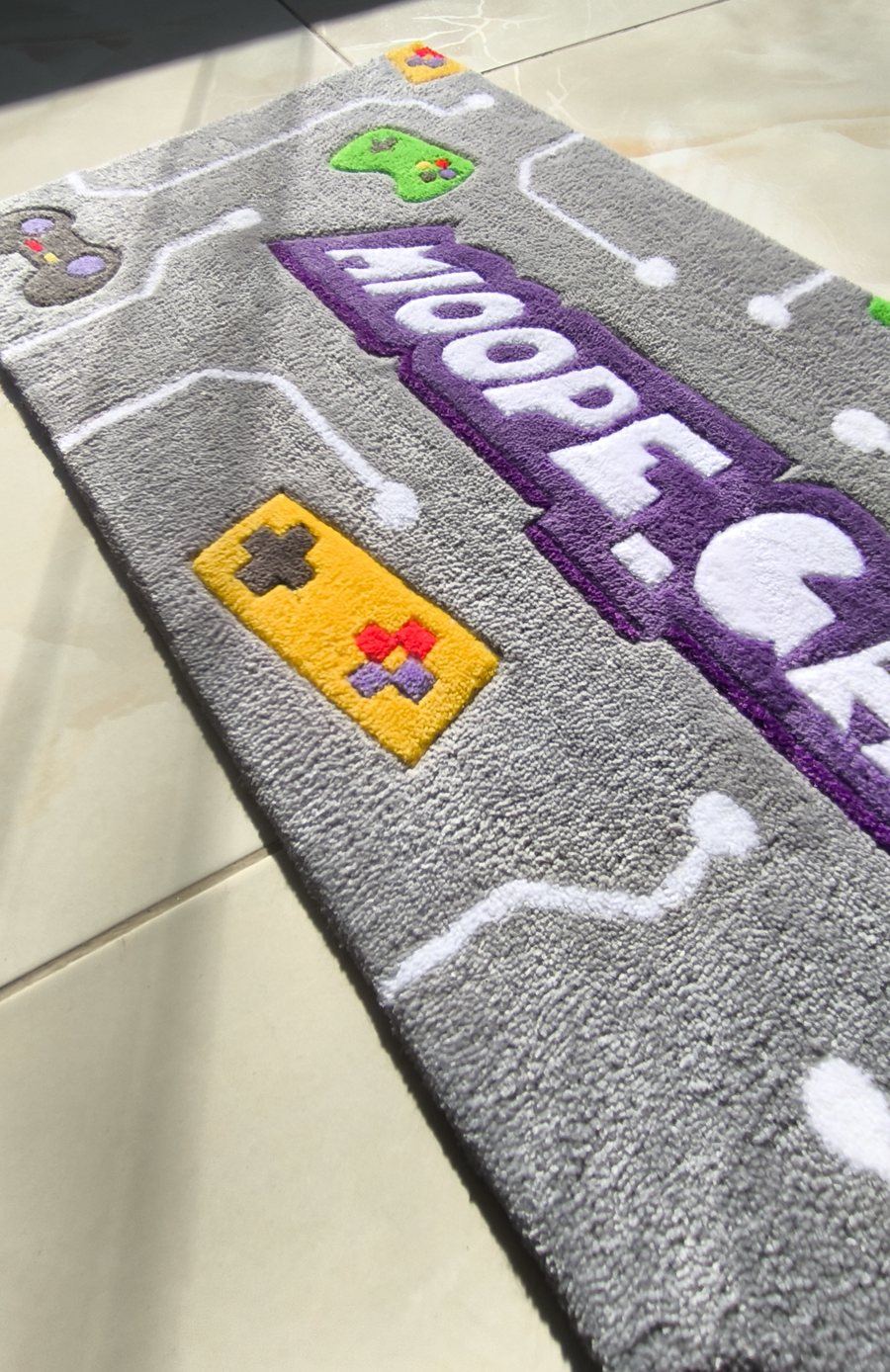 Tapete cinza e roxo Mioope Gamer